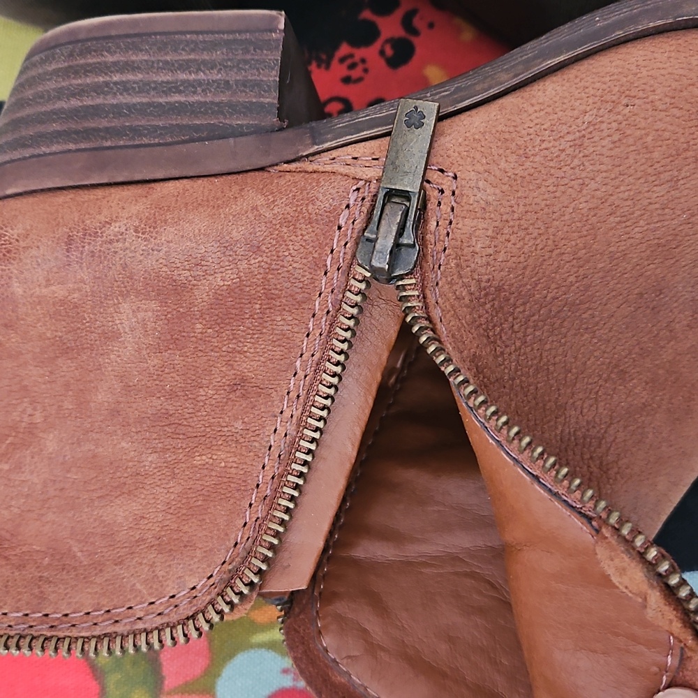 Lucky Brand Tan Leather Ankle Boots Size 8 - Picture 10 of 14